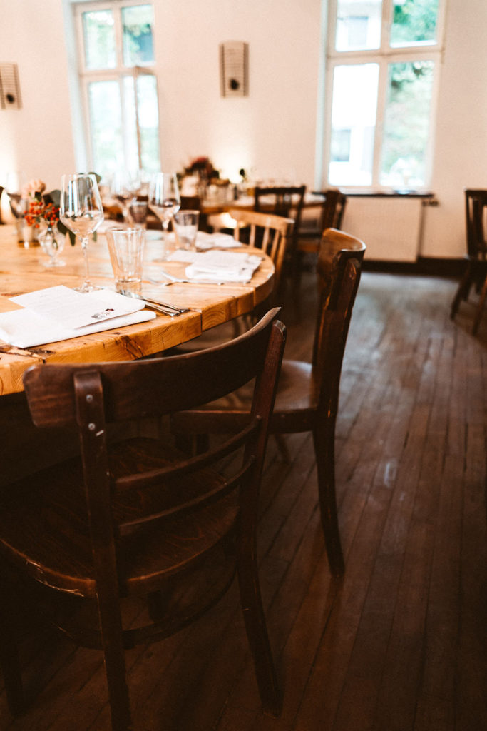 Als Hochzeitsfotograf Düsseldorf waren wir in der Location Auermühle.